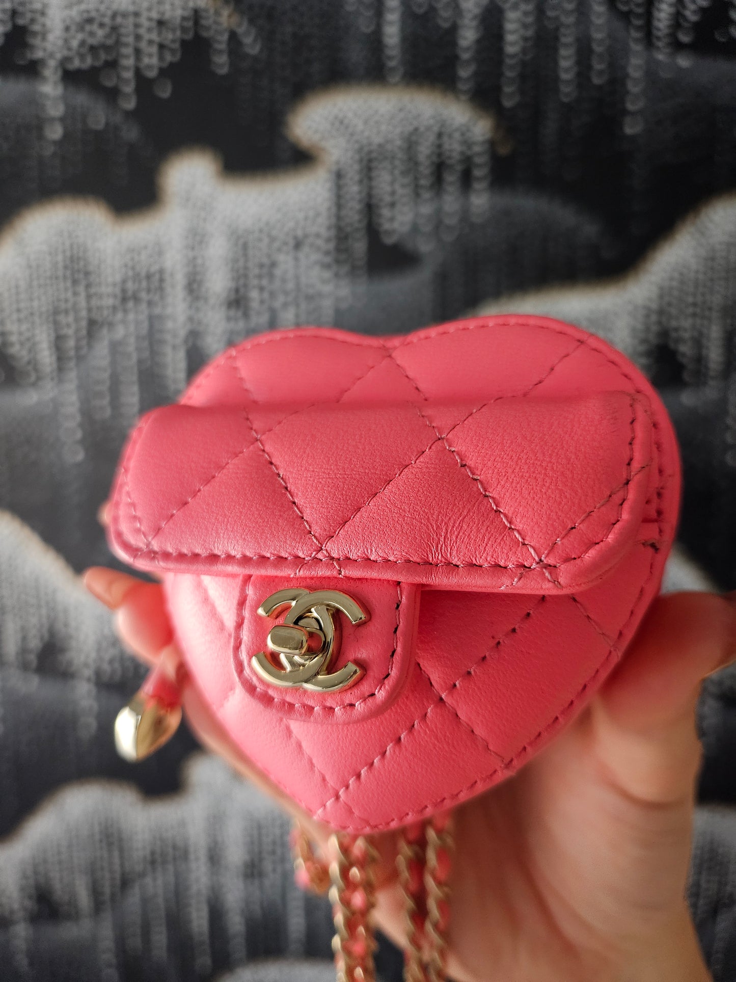 Chanel Series 32 (2022) Quilted Heart Pochette