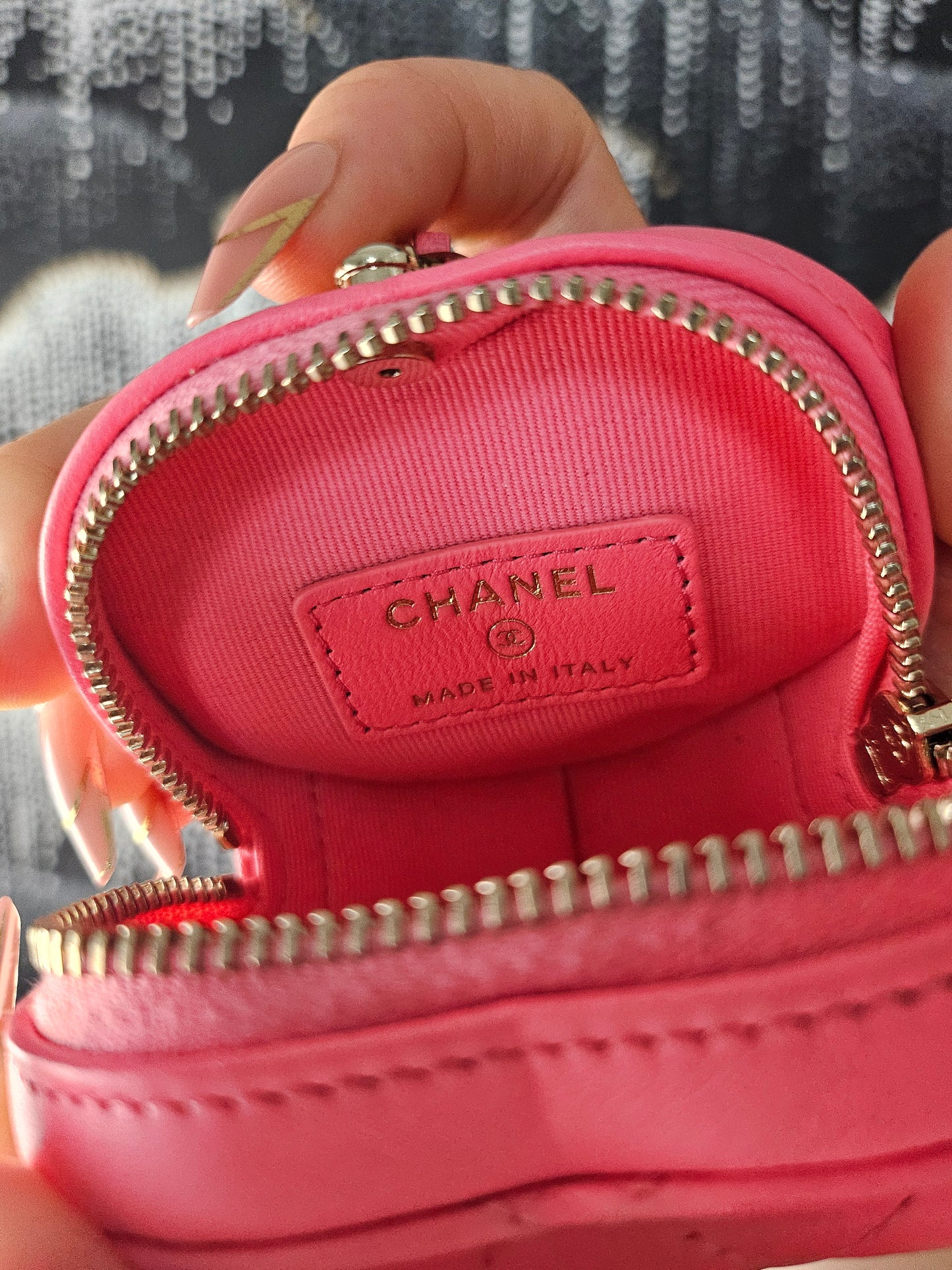 Chanel Series 32 (2022) Quilted Heart Pochette